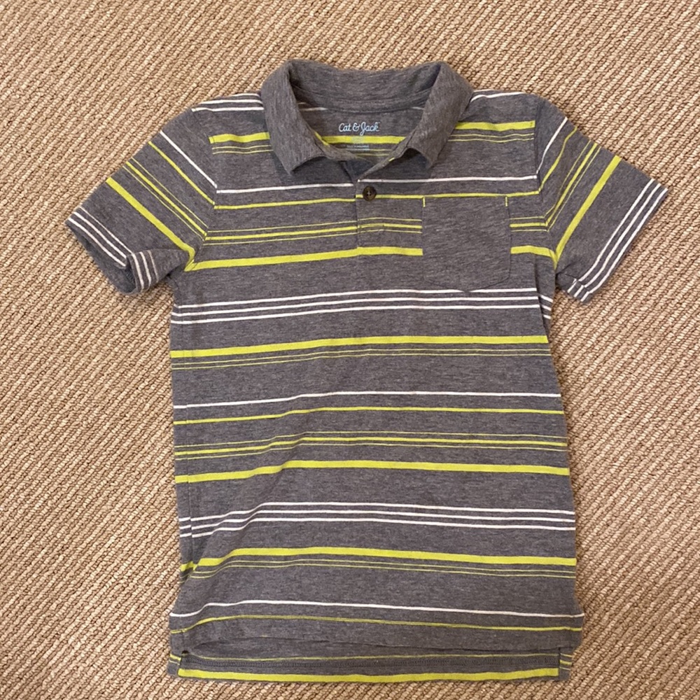 LOT of 3 Boy’s Shirts - Picture 4 of 7